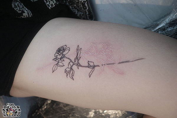 名古屋　タトゥー　女性